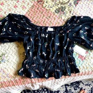 Navy, floral crop top